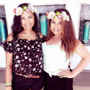 Meet your Posher, Hemali